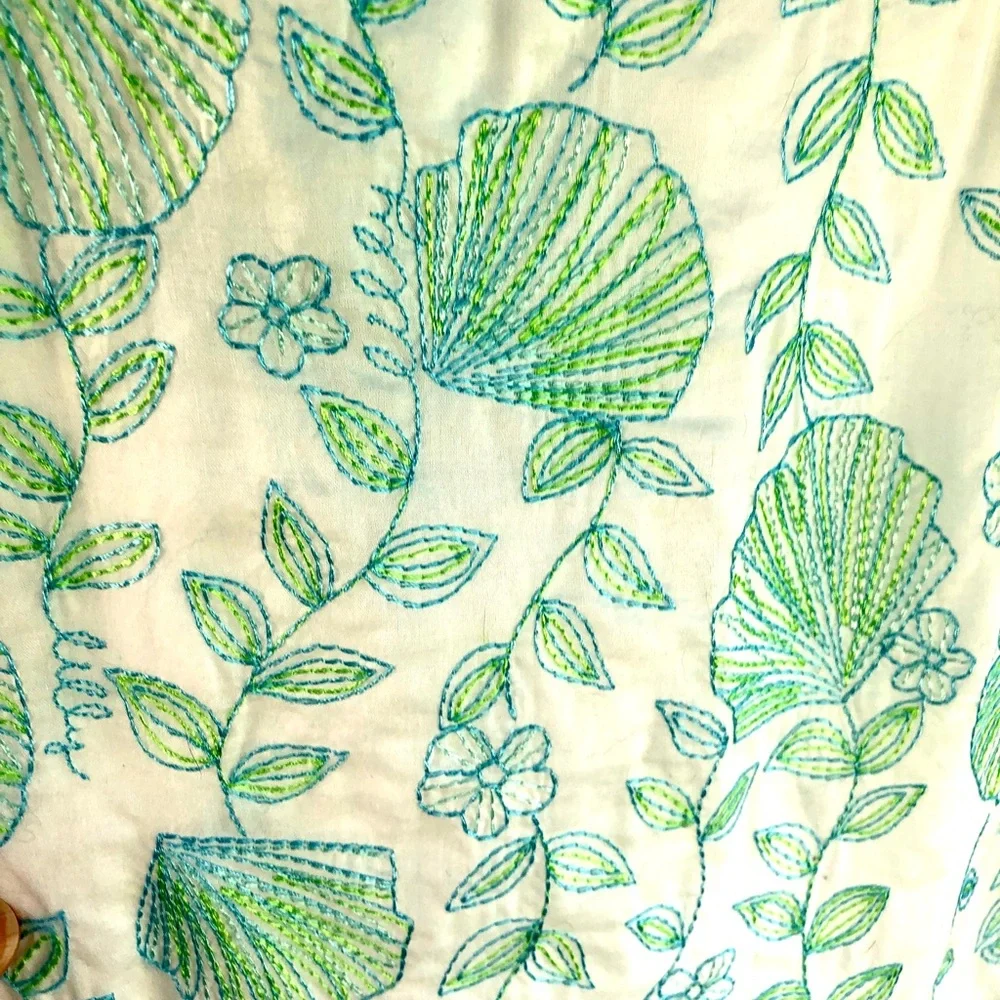 Lilly Pulitzer Designer Embroidered Tunic - Picture 9 of 11